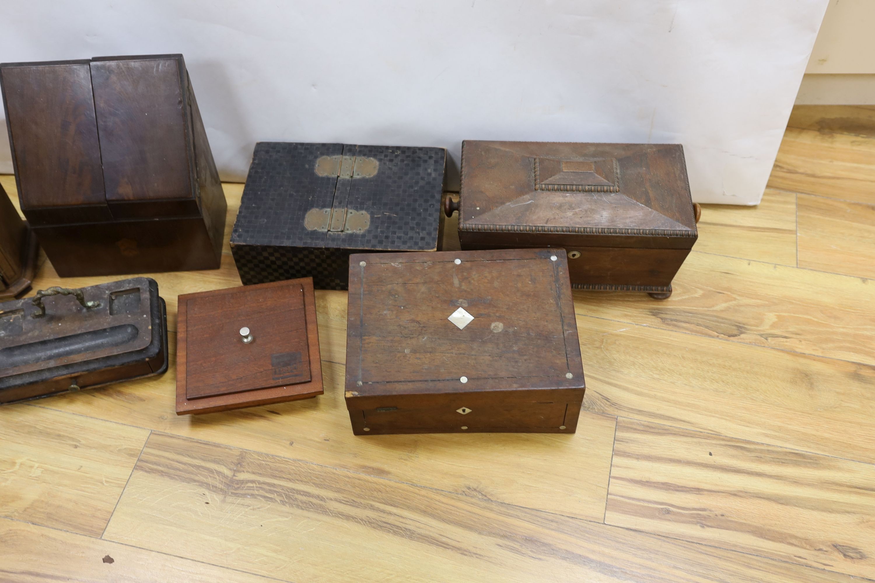 An inlaid miniature linen press, Japanese lacquer box, a stationary box and tea caddy etc (7 items in total)